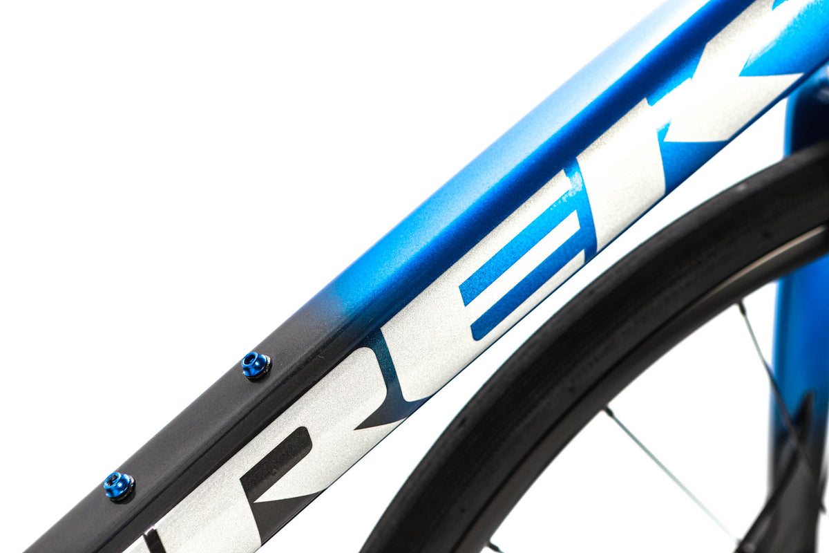 Trek Domane AL 3 Shimano Sora Disc Road Bike 2023, Size 52cm