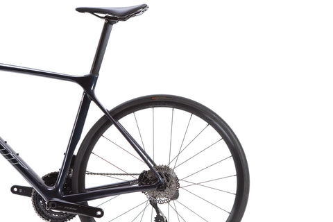 Giant TCR Advanced Shimano 105 Di2 Disc Road Bike 2023, Size M/L