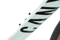 Canyon Endurace AL Shimano 105 Disc Road Bike 2024, Size Medium