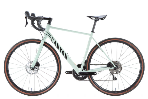 Canyon Endurace AL Shimano 105 Disc Road Bike 2024, Size Medium
