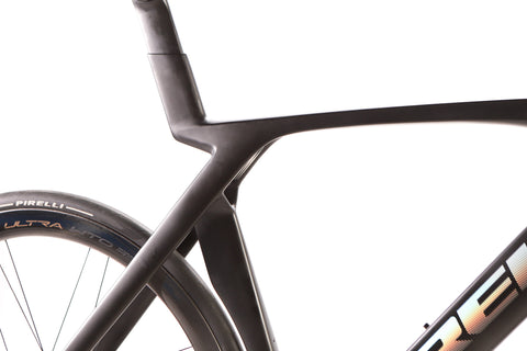 Trek Madone SLR Gen 7 Shimano Ultegra Di2 Disc Road Bike 2023, Size 58cm