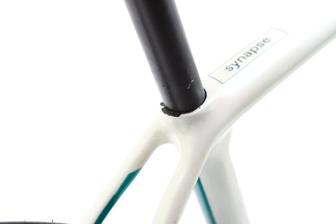Cannondale Synapse Carbon Shimano 105 Disc Road Bike 2021, Size 48cm