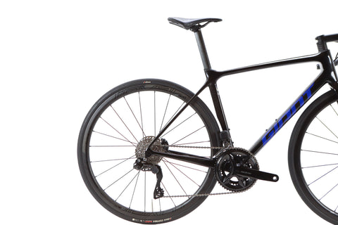 Giant TCR Advanced Disc 1 Shimano 105 Di2 Disc Road Bike 2024, Size Medium