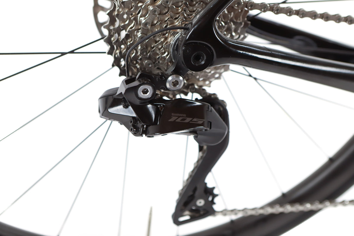 Giant TCR Advanced Disc 1 Shimano 105 Di2 Disc Road Bike 2024, Size Medium