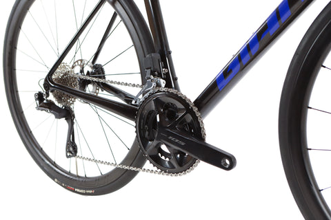 Giant TCR Advanced Disc 1 Shimano 105 Di2 Disc Road Bike 2024, Size Medium