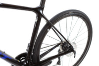 Giant TCR Advanced Disc 1 Shimano 105 Di2 Disc Road Bike 2024, Size Medium