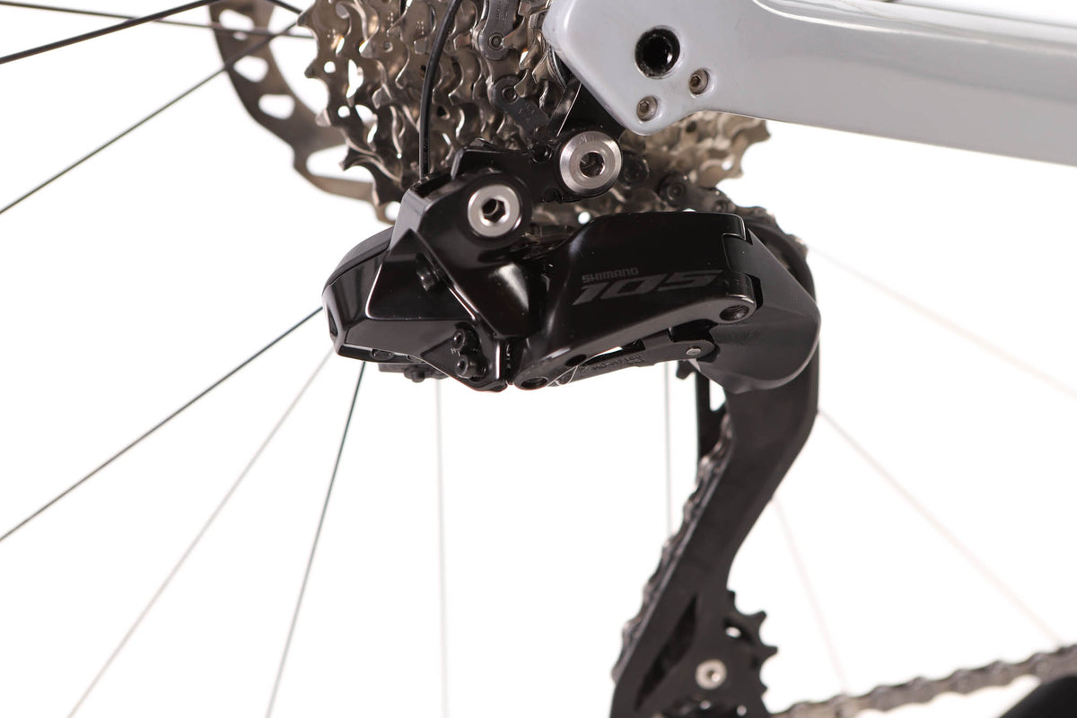 Trek Domane SL 6 Gen 4 Shimano 105 Di2 Disc Road Bike 2024, Size 56cm
