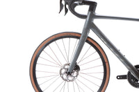 Scott Addict 20 Shimano 105 Di2 Disc Road Bike 2024, Size Medium