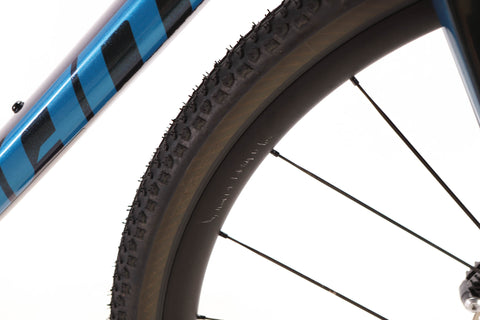 Giant Revolt Advanced 2 Shimano GRX Disc Gravel Bike 2022, Size Medium