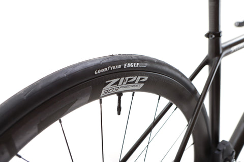 Specialized Aethos Comp Sram Rival AXS Disc Road Bike 2022, Size 54cm