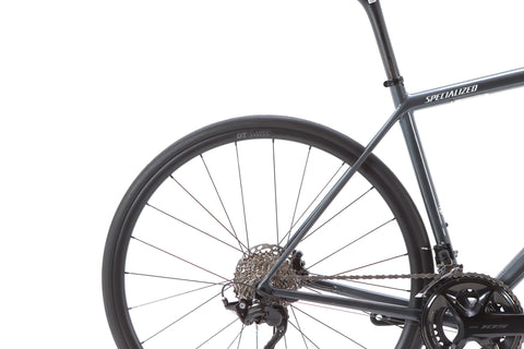Specialized Aethos Sport Shimano 105 Disc Road Bike 2025, Size 56cm