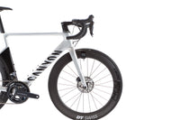 Canyon Aeroad CF SL 8.0 Shimano Ultegra Di2 Disc Road Bike 2019, Size Medium