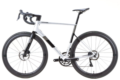 Cannondale SuperSix Evo Shimano Ultegra Di2 Disc Road Bike 2021, Size 56cm