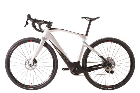 Pinarello Nytro Gravel Sram Rival XPLR AXS Electric Gravel Bike