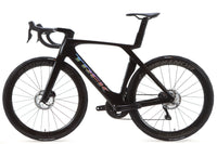 Trek Madone SLR 7 Gen 7 Shimano Ultegra Di2 Disc Road Bike 2023, Size 56cm