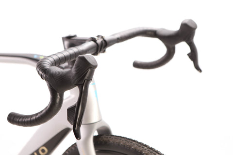 Pinarello Nytro Gravel E5 Sram Rival XPLR AXS Electric Gravel Bike, Size 53cm