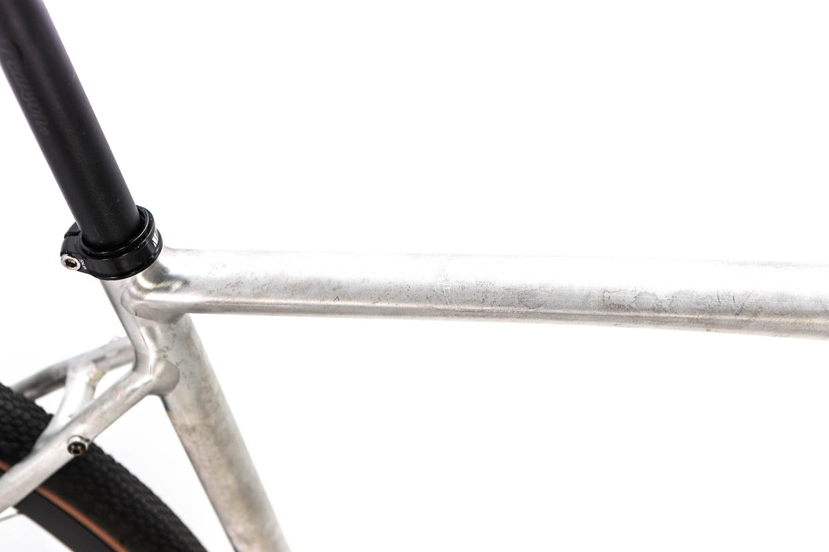 Pearson Rough With The Smooth Shimano 105 Di2 Road Bike 2023, Size 54cm