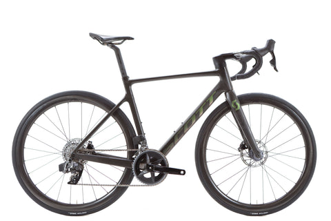 Scott Addict RC 30 Sram Rival AXS Disc Road Bike 2022, Size Medium