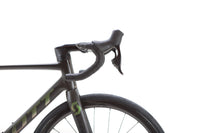 Scott Addict RC 30 Sram Rival AXS Disc Road Bike 2022, Size Medium