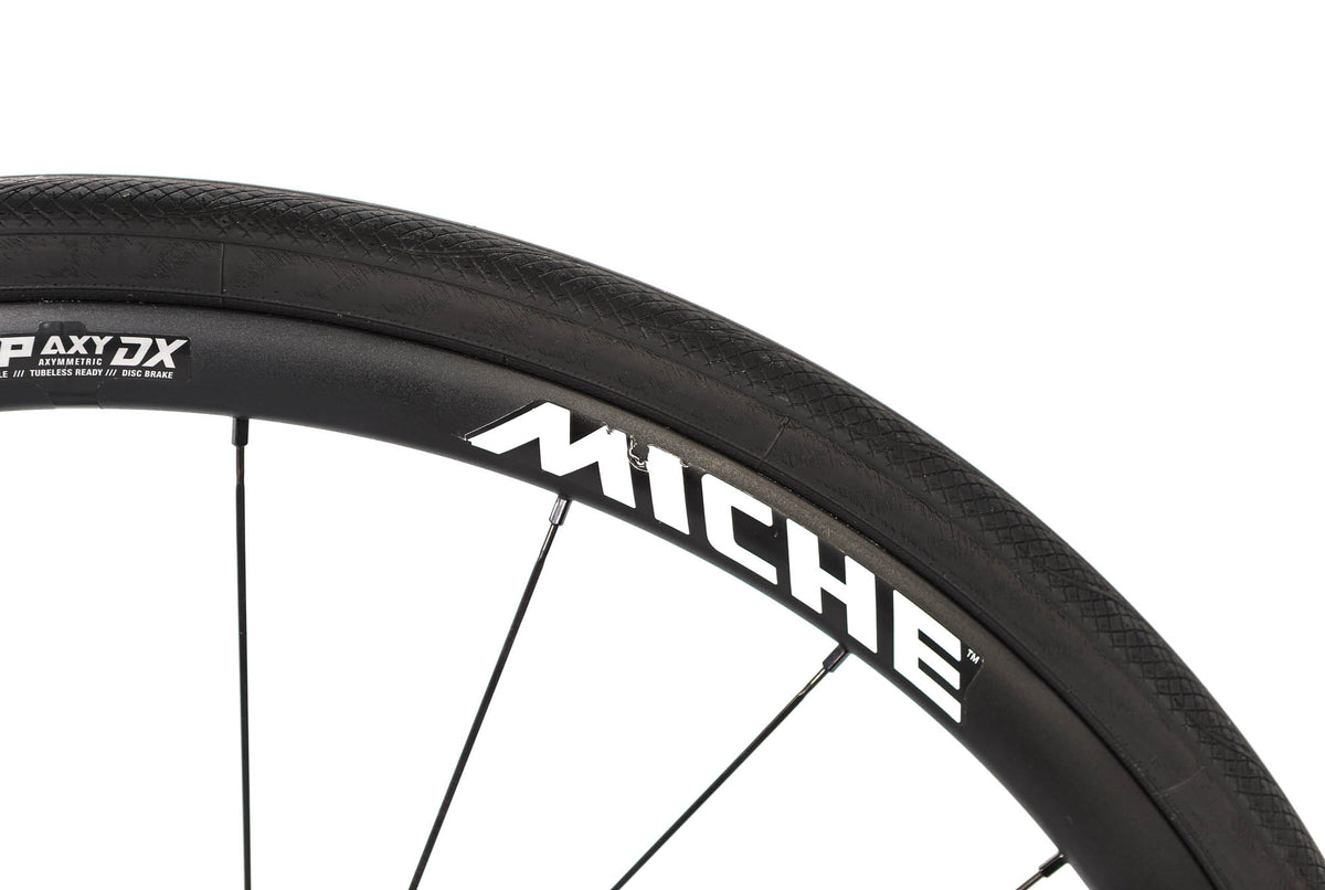 Wilier Cento10NDR Shimano Ultegra Di2 Disc Road Bike 2019, Size Medium