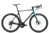 Scott Addict RC Shimano 105 Di2 Disc Road Bike 2024, Size Large