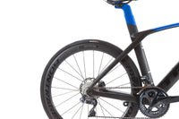 Trek Madone SL 7 Gen 6 Shimano Ultegra Di2 Disc Road Bike 2021, Size 54cm