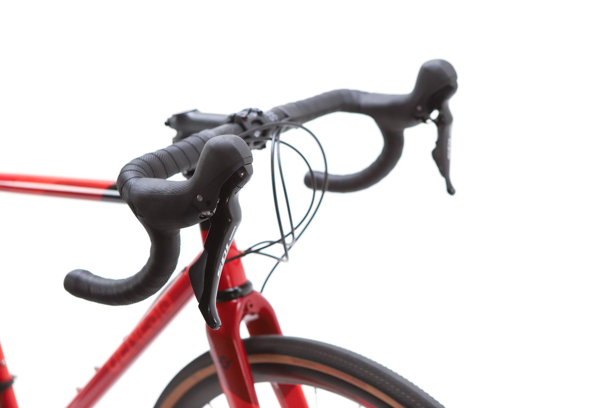 Genesis Equilibrium Shimano 105 Disc Road Bike 2025, Size Medium