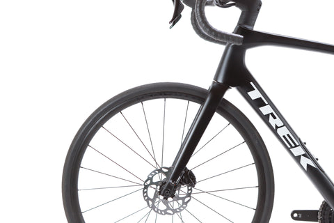 Trek Domane Shimano 105 Disc Road Bike 2025, Size 58cm