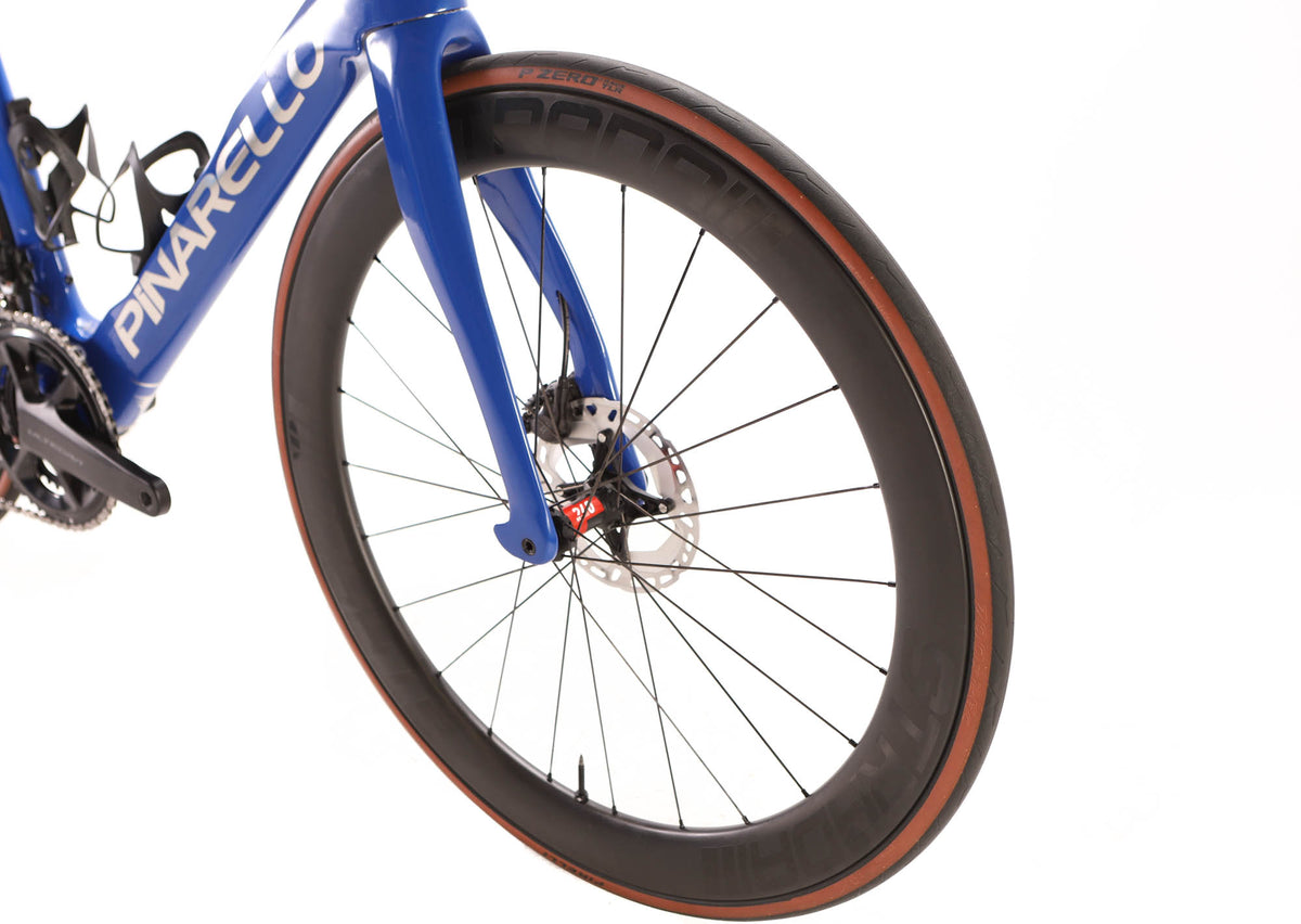 Pinarello Dogma F Shimano Ultegra Di2 Disc Road Bike 2023, Size 56cm