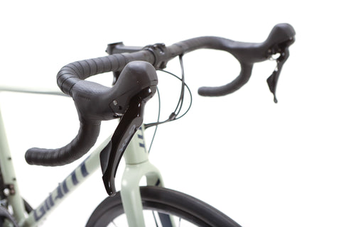 Giant Revolt 1 Shimano GRX Gravel Bike 2021, Size M/L