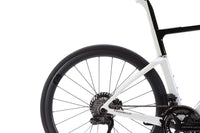 Pinarello F9 Shimano Dura-Ace Di2 Disc Road Bike 2023, Size 54.5cm