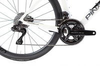 Pinarello F9 Shimano Dura-Ace Di2 Disc Road Bike 2023, Size 57.5cm