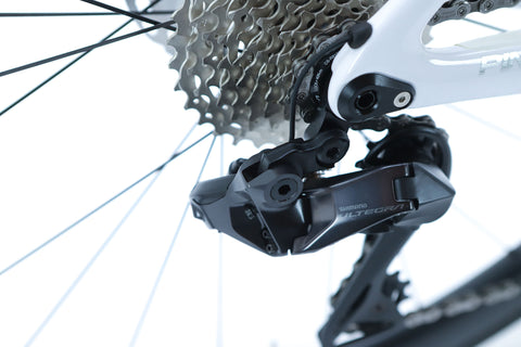 Pinarello F7 Shimano Ultegra Di2 Disc Road Bike 2024, Size 53cm