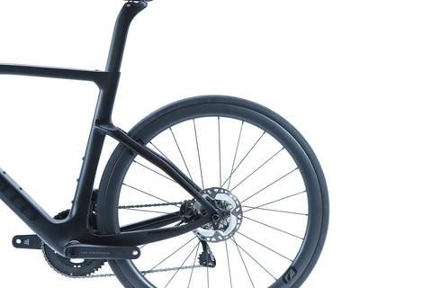Pinarello F7 Shimano Ultegra Di2 Disc Road Bike 2023, Size 54.5cm