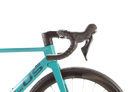 Focus Izalco Max 8.9 Shimano Ultegra Disc Road Bike 2022, Size Small