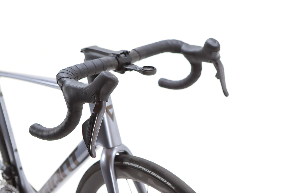 Giant TCR Advanced Pro 0 Shimano Ultegra Di2 Disc Road Bike 2025, Size M/L