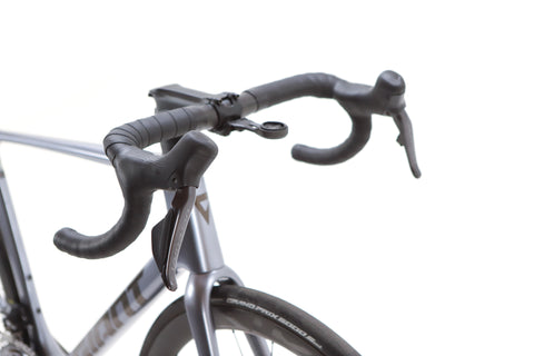 Giant TCR Advanced Pro 0 Shimano Ultegra Di2 Disc Road Bike 2025, Size M/L