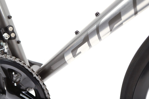 Giant Contend SL 1  Shimano 105 Disc Road Bike 2021, Size M/L
