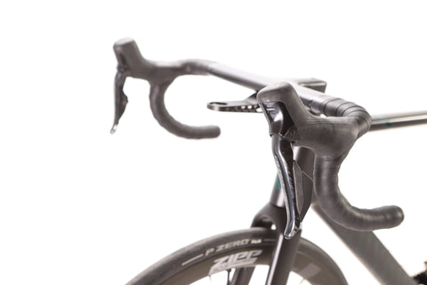 Canyon Ultimate CFR Shimano Dura-Ace Di2 Disc Road Bike 2023, Size Medium