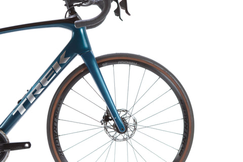 Trek Domane SL 6 Gen 3 Sram Rival eTap AXS Disc Road Bike 2022, Size 56cm