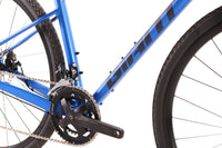 Giant Revolt 2 Shimano Sora Gravel Bike 2022, Size Medium