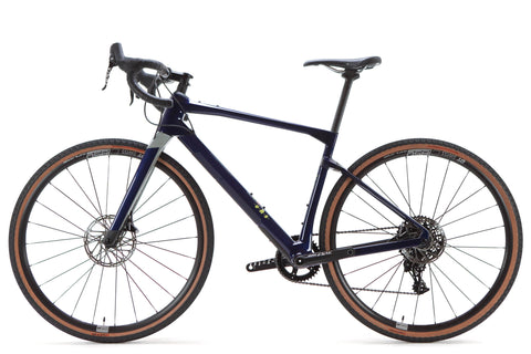 BMC UnReStricted Two Sram Apex Gravel Bike 2023, Size Medium