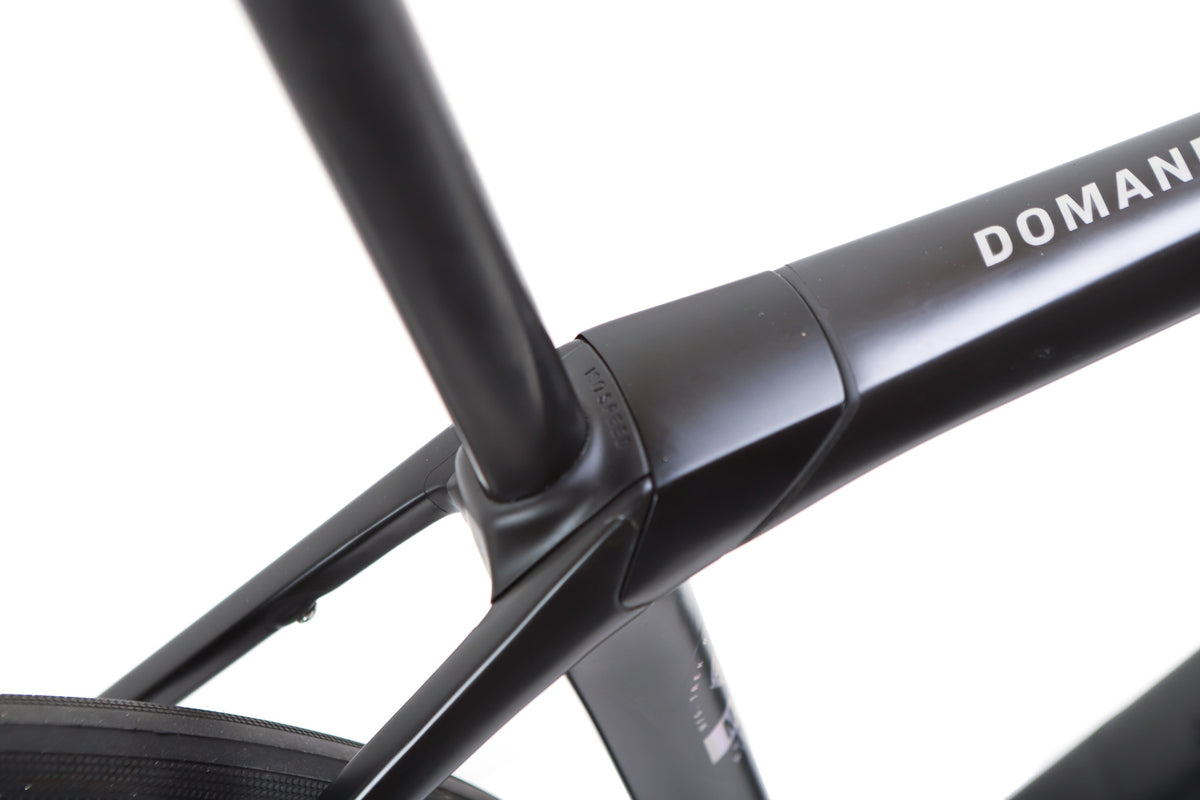 Trek Domane SLR 6 Gen 4 Shimano 105 Di2 Disc Road Bike 2024, Size 52cm
