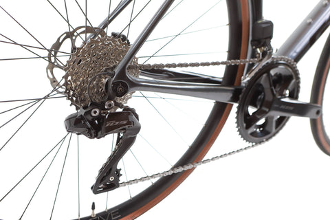 Giant TCR Advanced Shimano 105 Di2 Disc Road Bike 2023, Size M/L