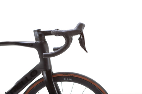 Pinarello X3 Shimano 105 Di2 Disc Road Bike 2023, Size 56cm