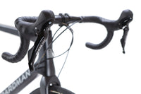 Boardman SLR 8.9 Shimano 105 Disc Road Bike 2024, Size Large