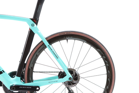 Bianchi Oltre XR4 Shimano Dura-Ace Di2 Disc Road Bike 2020, Size 57cm
