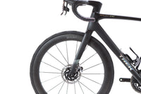 Trek Madone SLR 9 Gen 8 Sram Red eTap AXS Disc Road Bike 2025, Size M/L