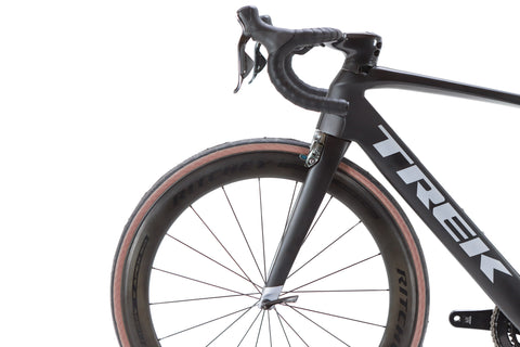 Trek Madone SLR 9 Shimano Dura-Ace Di2 Road Bike 2018, Size 54cm