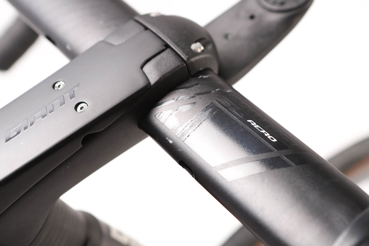 Giant Propel Advanced Pro Disc 1 Sram Rival eTap AXS Disc Road Bike 2022, Size M/L